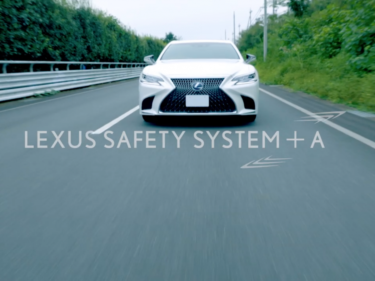 トヨタ自動車株式会社_LEXUS